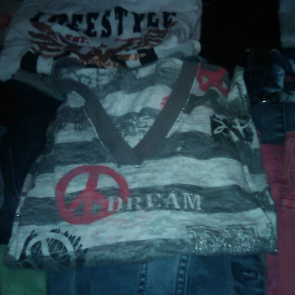 Men's name brand shorts , lady's name brand - Picture 4 of 4